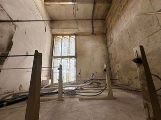 Local comercial en venta en La Plana en Esplugues de Llobregat