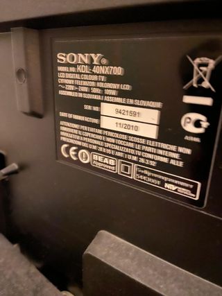 TV Sony Bravia 40" negra