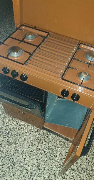 Cucina a gas WEGA - 4 fuochi + forno