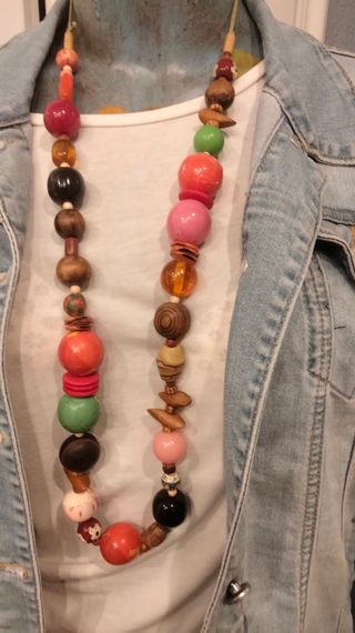 Collar multicolor artesanal