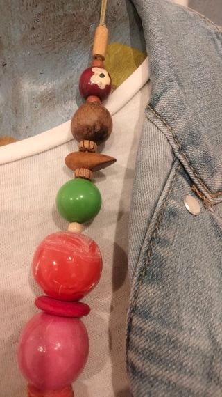 Collar multicolor artesanal