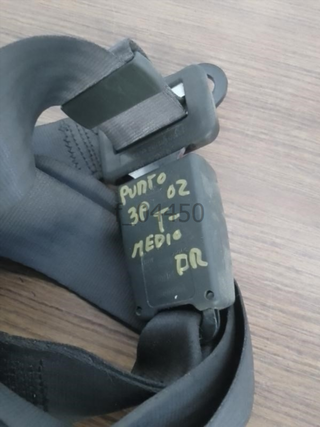 Cinturon seguridad trasero derecho Fiat Pu