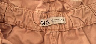 Shorts beige -talla 36 Zara