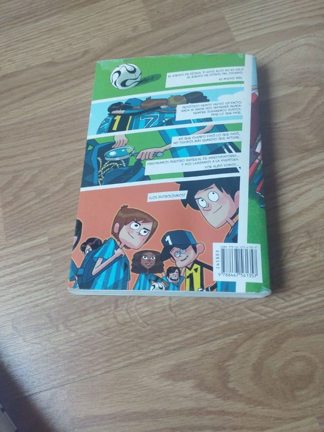 Los Futbolísimos 1: El misterio de los árbitros...