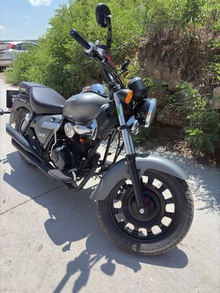Keeway Superlight 125cc - Moto