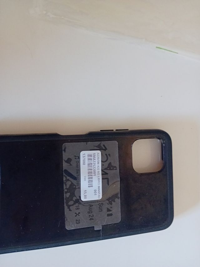 Funda negra 
Para móvil