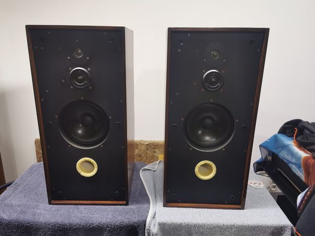 Altavoces Spendor BC1 