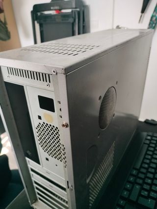 Caja Torre PC