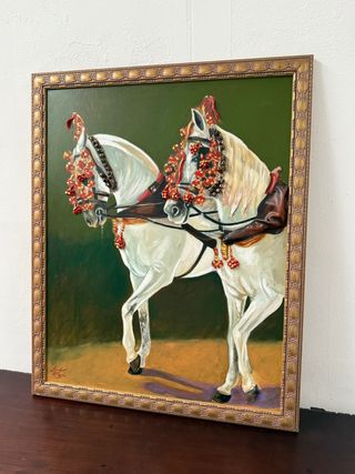 Figura 2 cavalli bianchi attaccati