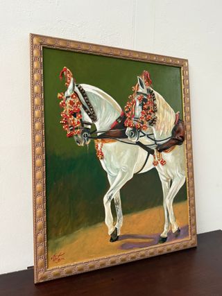 Figura 2 cavalli bianchi attaccati