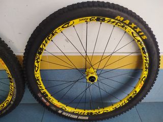 Llantas Mavic Deemax 27.5