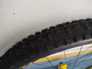 Llantas Mavic Deemax 27.5