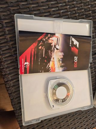 3 juegos PSP: Hancock, F1 2009, Football Manager 2
