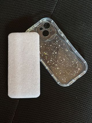 Funda transparente iPhone 15 purpurina