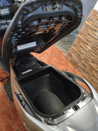 Suzuki Burgman 400 - Buen estado