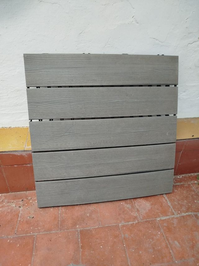 Suelo exterior plástico 50x50cm