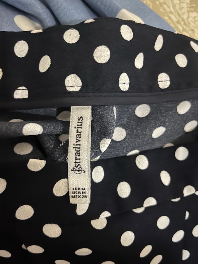 Pantalón lunares blanco y azul marino