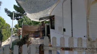 Alquiler Caravana Vivienda con parcela y jardin