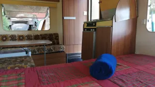 Alquiler Caravana Vivienda con parcela y jardin