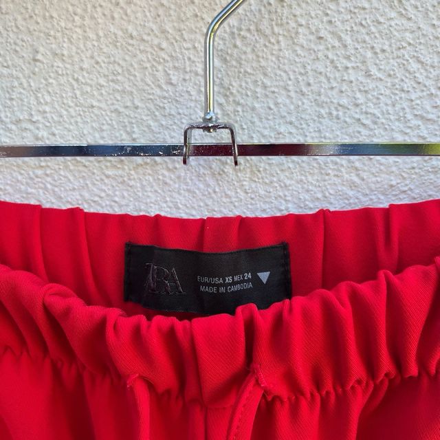 Pantaloni Zara rossi