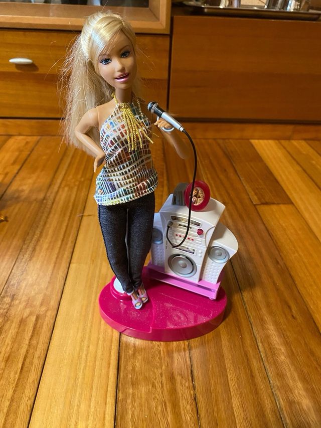 Barbie Karaoke: Muñeca Cantante