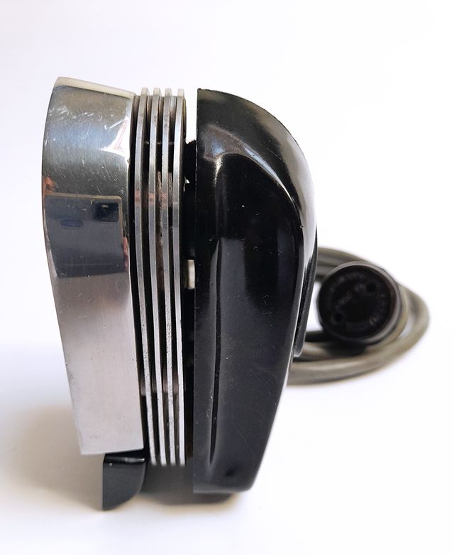 Ferro Engomar Antigo Portátil