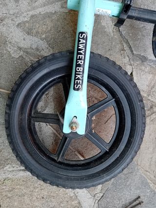 Bicicleta sin pedales Sawyer 