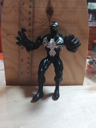 Figura Venom Marvel