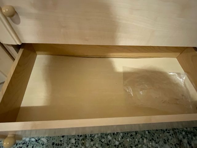 Mueble salón madera clara - Vitrina