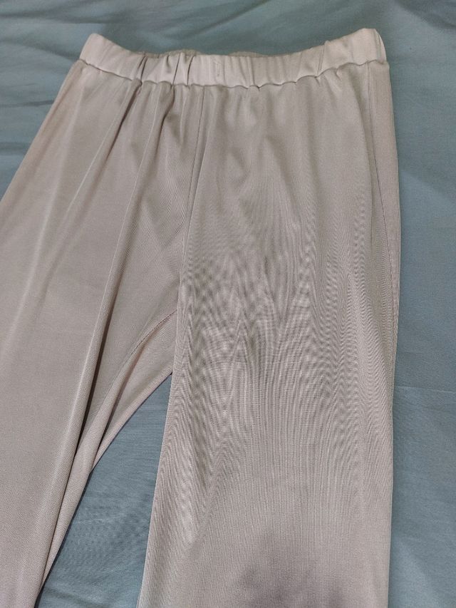 Pantalón palazzo beige