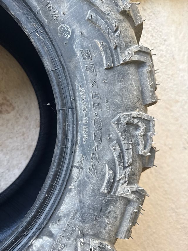 Neumáticos usados quad/buggy 27x11.00-14