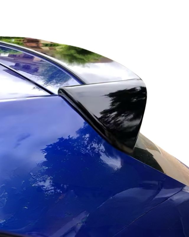 Alerón Seat Ibiza MK5 6F - Negro brillo.