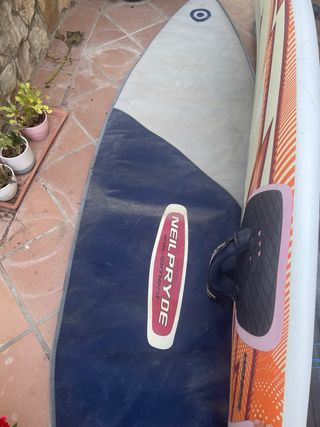Tabla Windsurf Naish 116L - Freeride + funda!!!
