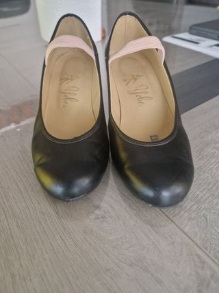 Zapato flamenco niña  