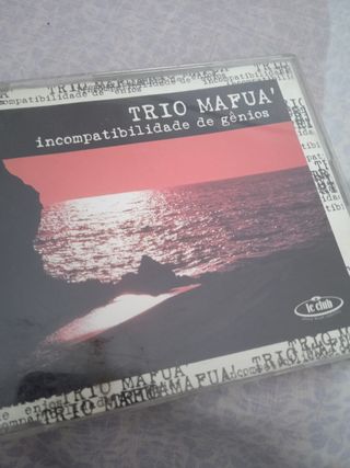 Trio Mafua - Incompatibilidad de genios