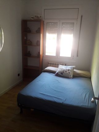 Habitación amueblada