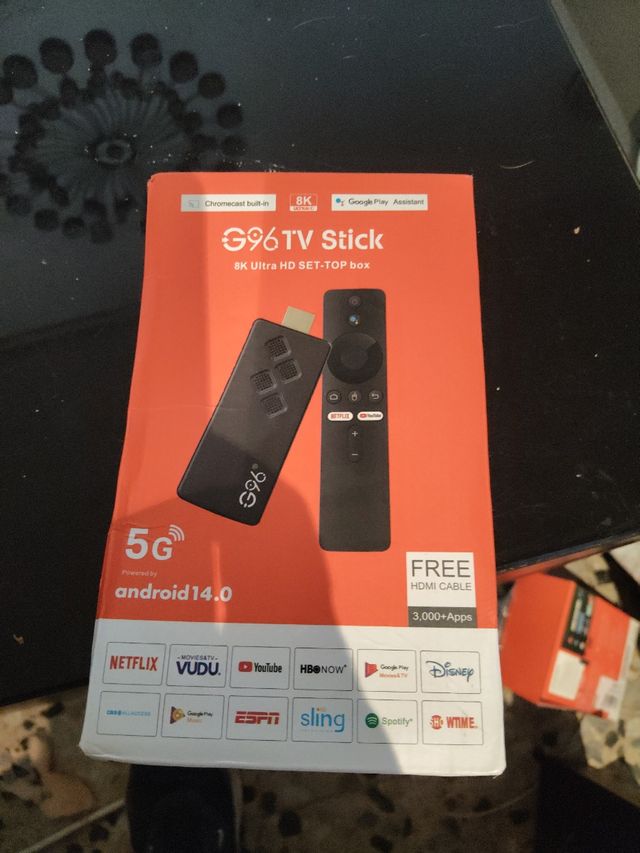 G96TV Stick 8K - Android 14.0.