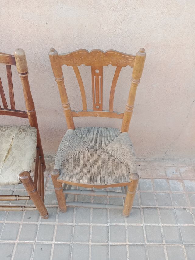 2 Sedie Rustiche Antiche in Legno