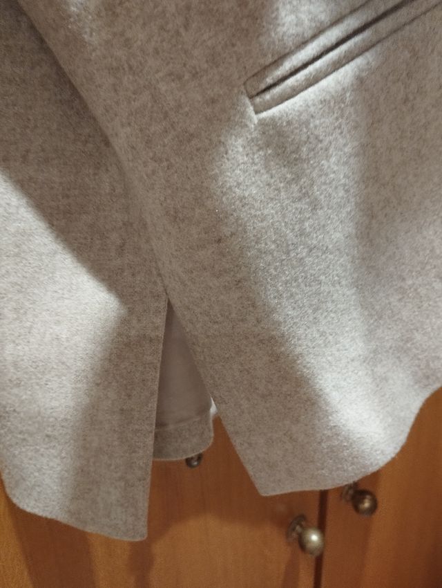 REBAJADA Chaqueta beige Roberto Torretta