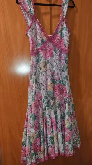 Vestido encaje floral largo