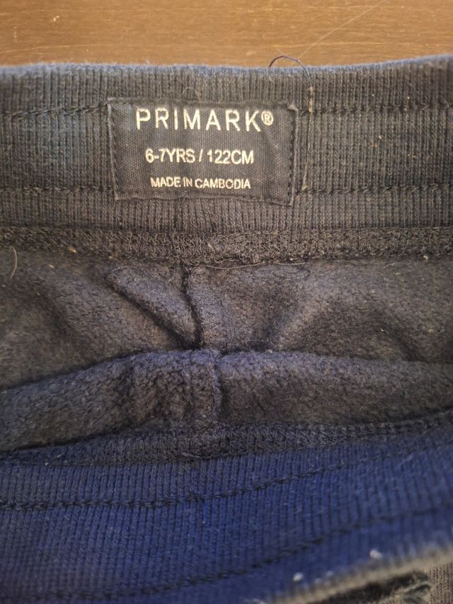 Pantalones niño Primark 6-7 años