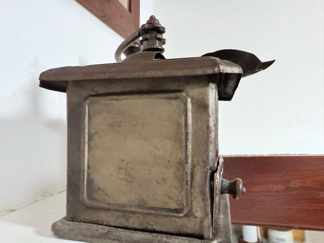 Molinillo café ELMA antiguo