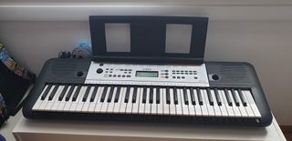 Yamaha YPT-255 Teclado