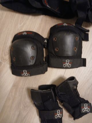 Triple Eight: Protecciones Skate
