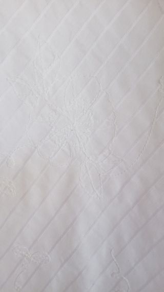 Falda Liz Clairborne blanca T.40