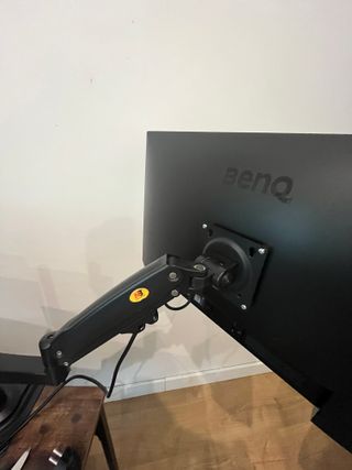 Monitor BenQ EL2870U 4K + Soporte NB H100