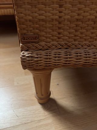 Dormitorio ratán: cama,cómoda, cabecero, 2 mesitas