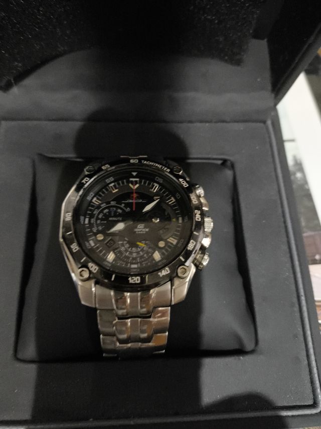 Reloj Casio Edifice Red Bull Racing