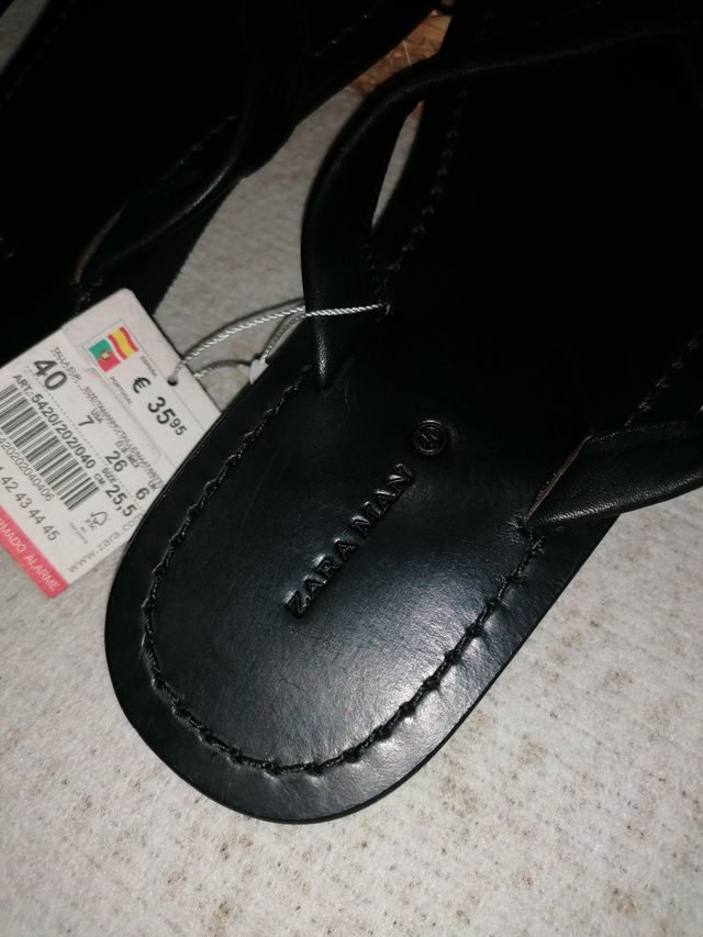 Sandali Zara in pelle nera 40