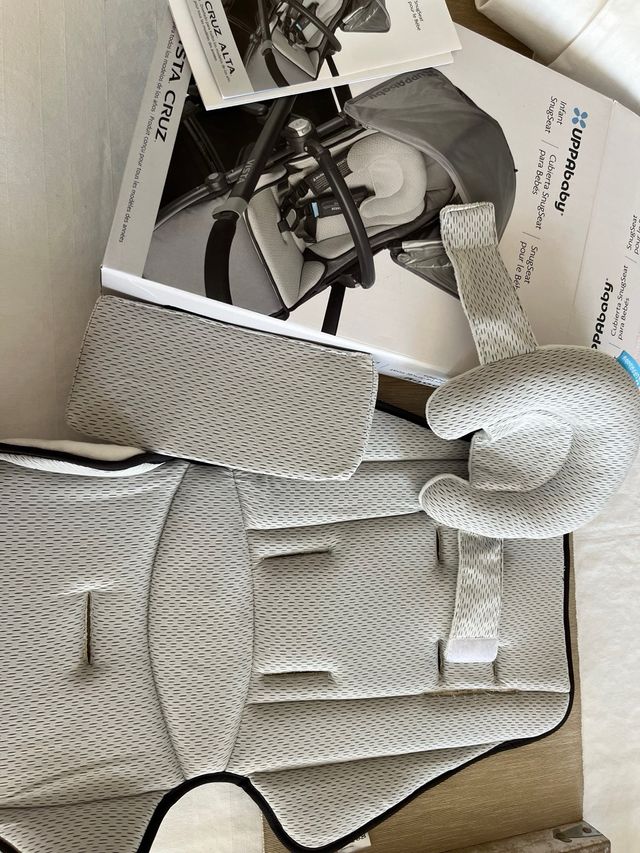UPPAbaby SnugSeat - Reductor Silla Recién Nacido